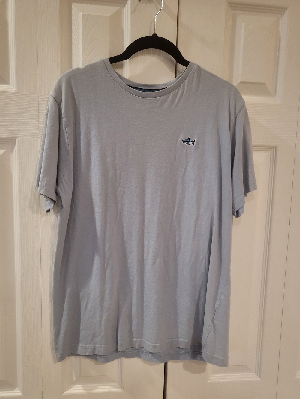 Fashion Evolution Shark Embroidered Blue Tee Shirt L